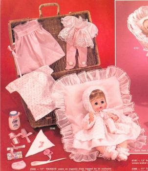 Effanbee - Twinkie - Travel Time - Layette and Wicker Basket - кукла